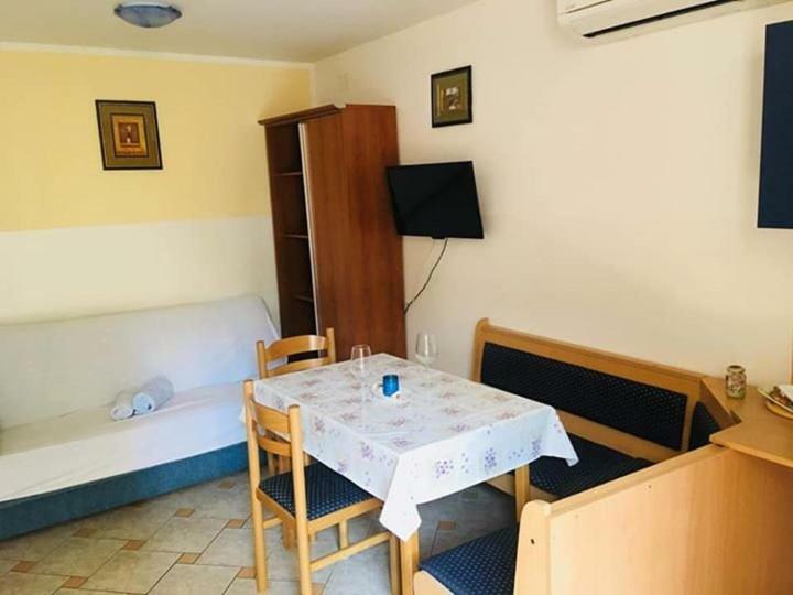 Apartmani Djura Селце Экстерьер фото